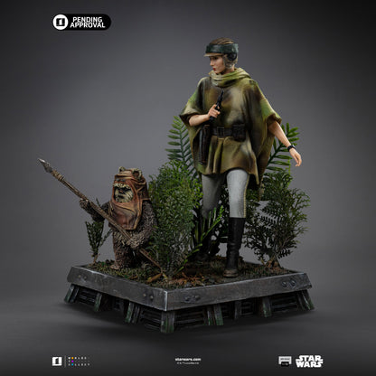 Leia and Wicket Star Wars ROTJ 1/10 Scale Statue Pre-order