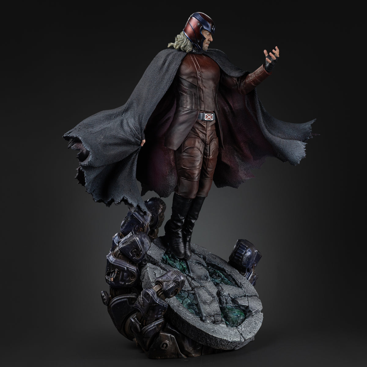 Magneto Avengers Doomsday 1/4 Scale Statue Pre-order