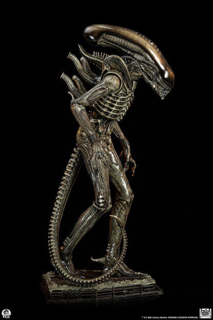 Alien Big Chap Regular 1/2 Scale Statue Pre-order