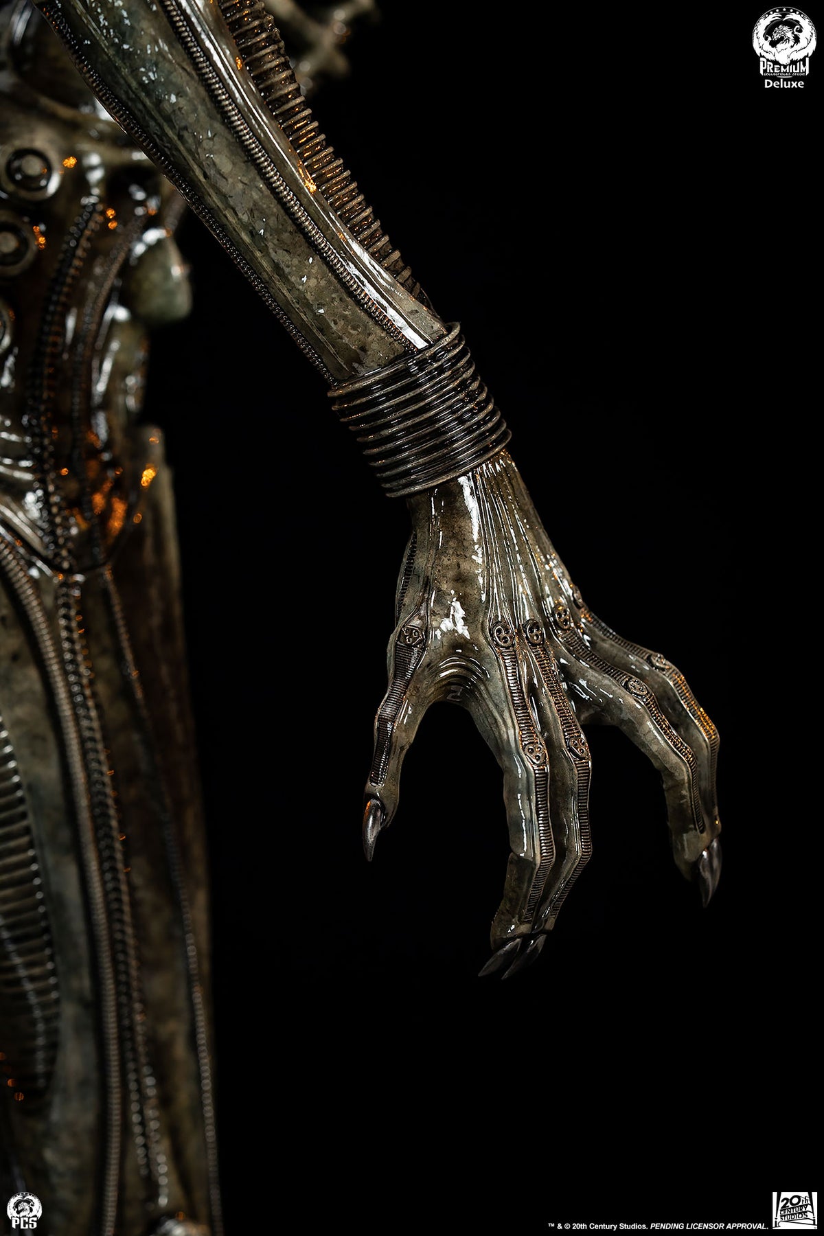 Alien Big Chap Deluxe 1/2 Scale Statue Pre-order