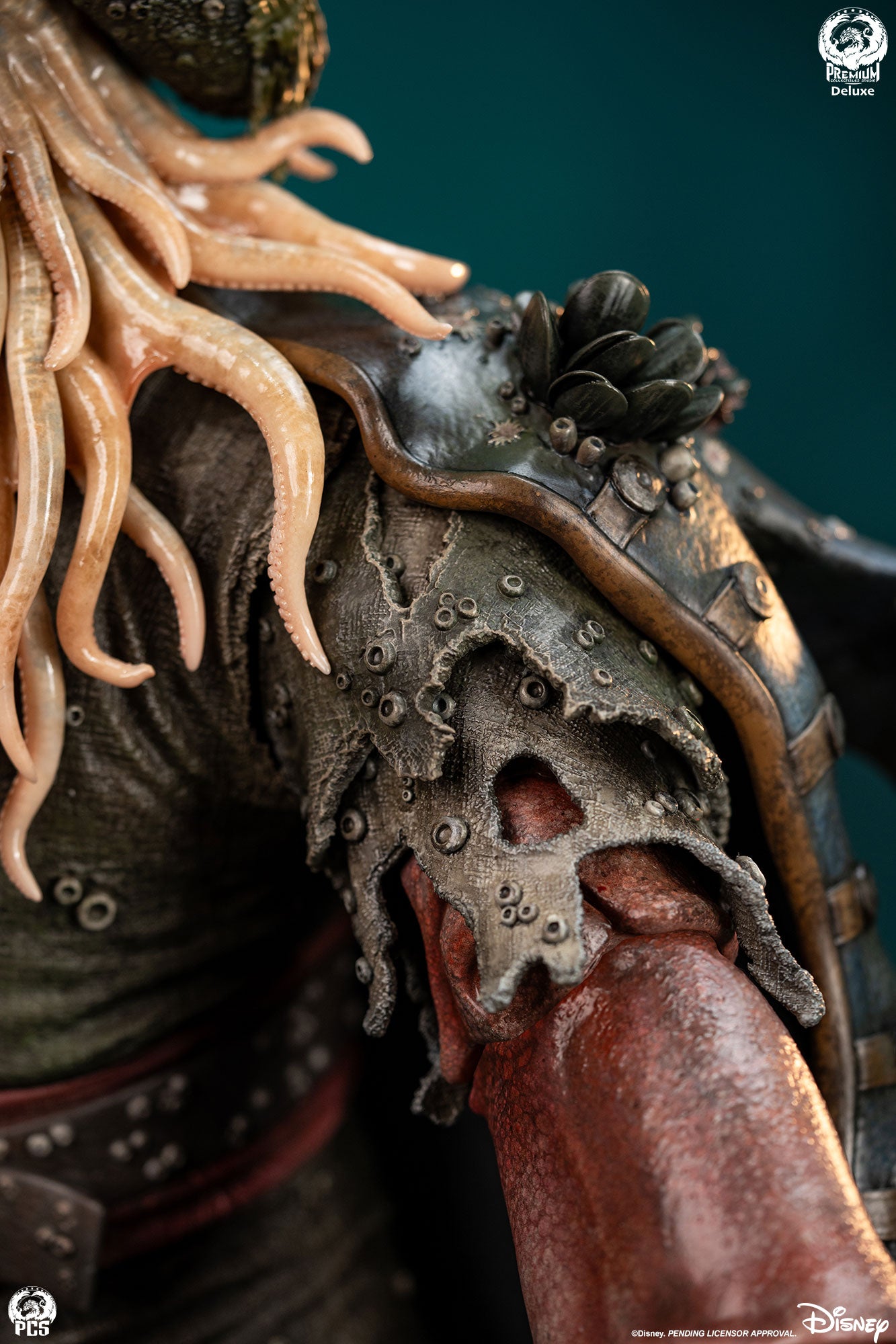 Davey Jones Deluxe Pirates of the Caribbean 1/3 Scale Statue Pre-order