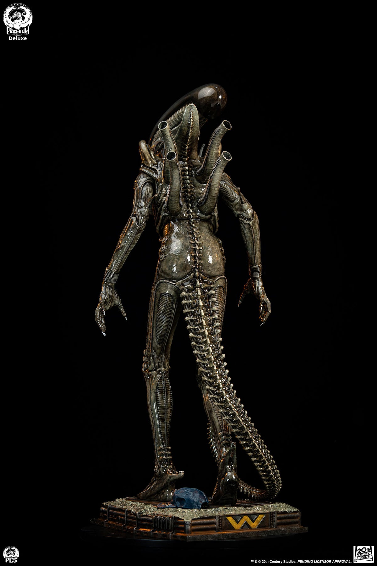 Alien Big Chap Deluxe 1/2 Scale Statue Pre-order