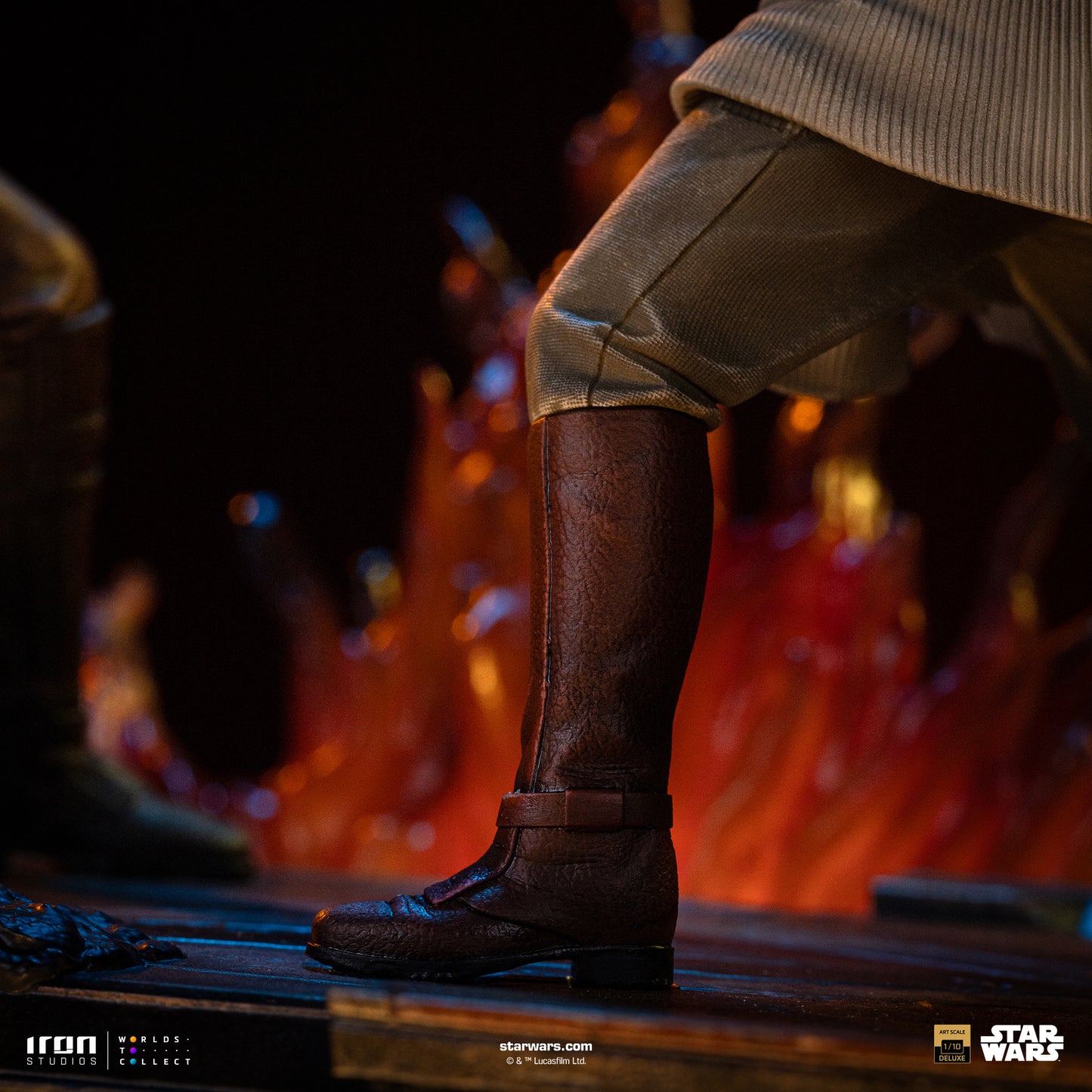 Anakin vs Obi-Wan Diorama Star Wars ROTS 1/10 Scale Statue Pre-order