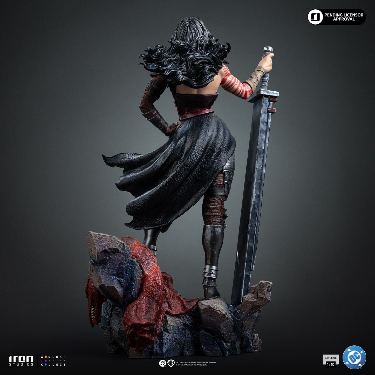 Wonder Woman Absolute DC Comics 1/10 Scale Statue Pre-order