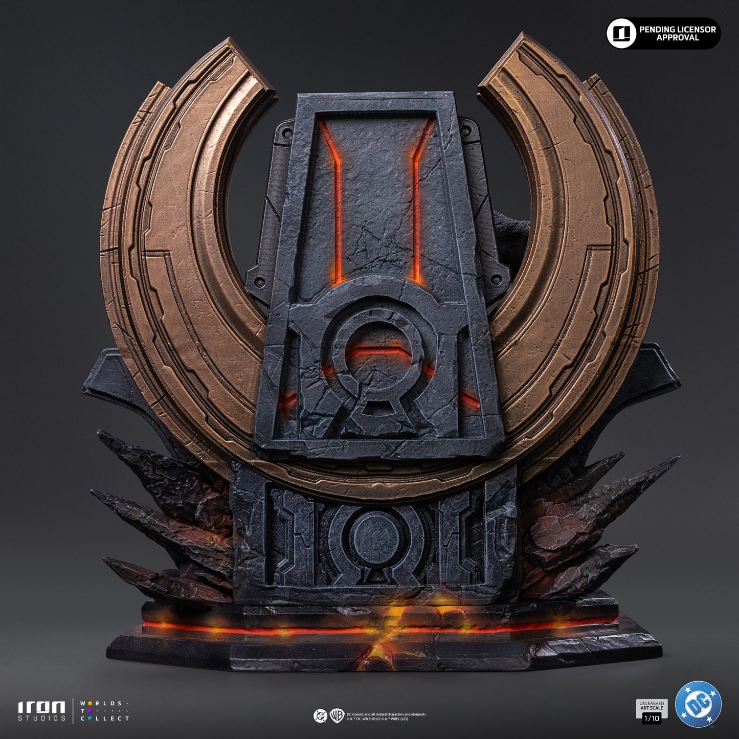 Darkseid Unleashed DC Comics 1/10 Scale Statue Pre-order