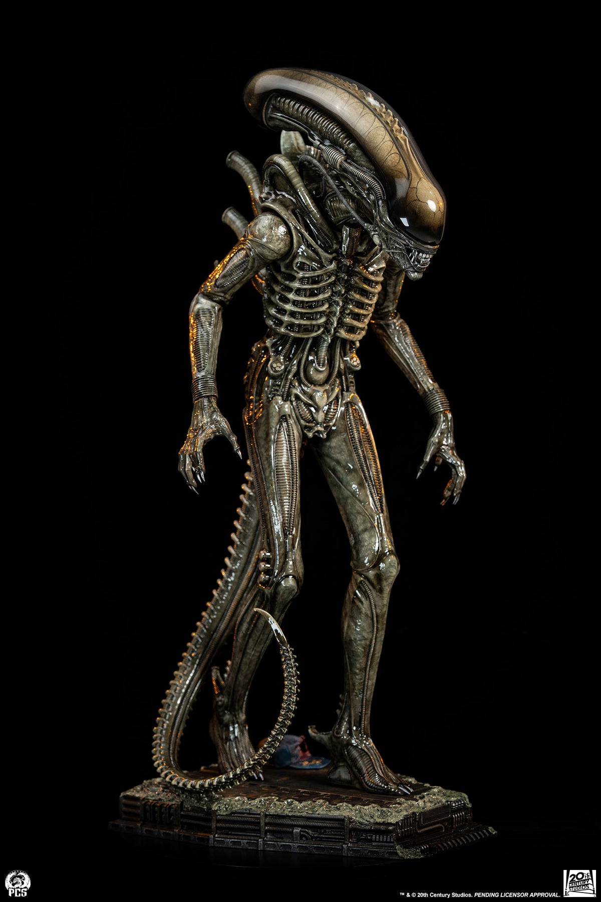 Alien Big Chap Regular 1/2 Scale Statue Pre-order