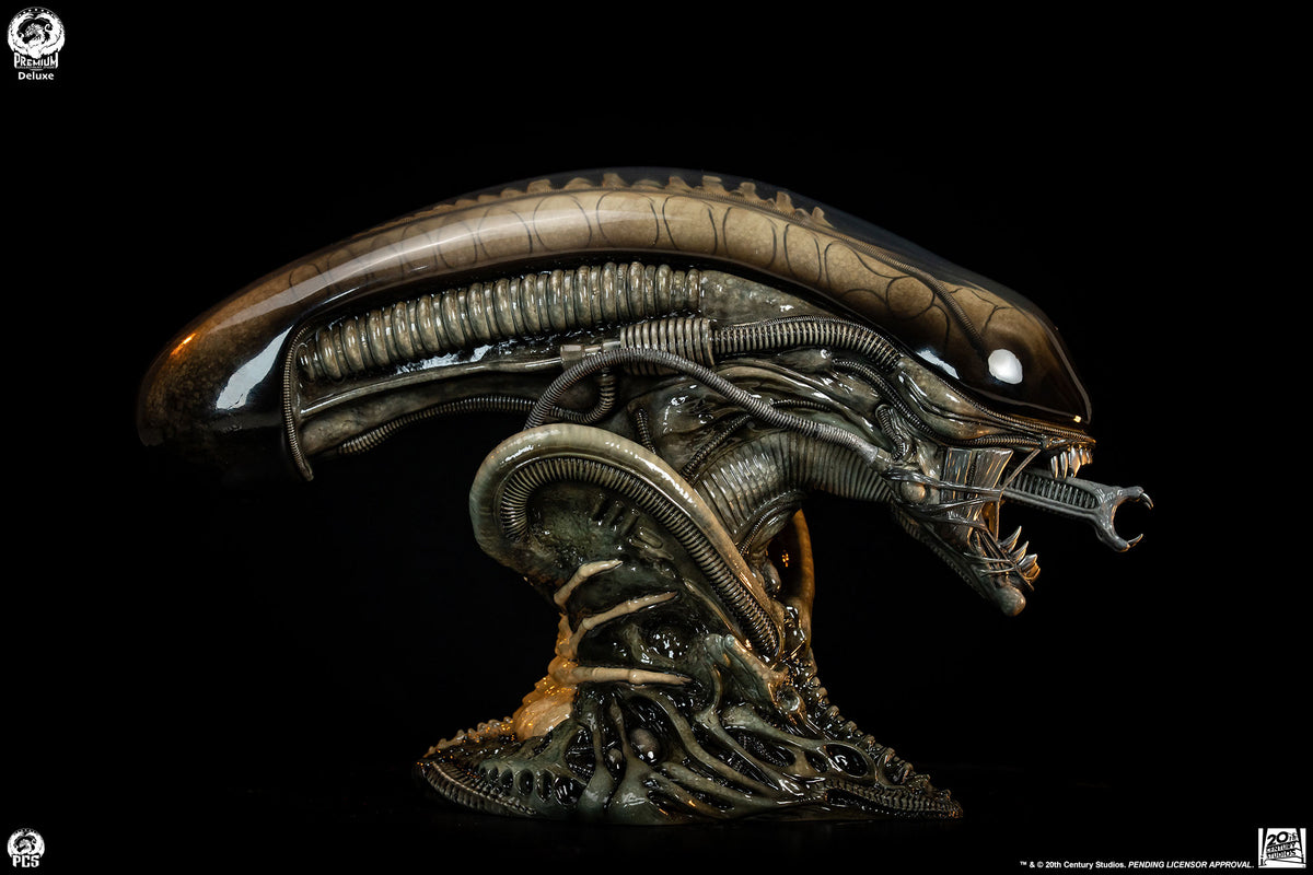 Alien Big Chap Deluxe 1/2 Scale Statue Pre-order