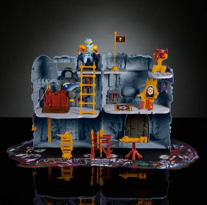 Masters of The Universe Vintage Castle Grayskull Playset with Display Mat & Spaceman Figure, Jawbridge & Other Features & Accessories (Amazon Exclusive)