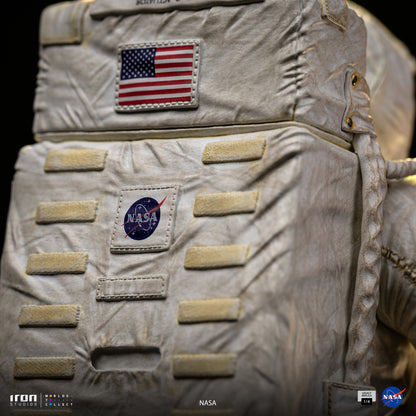 Apollo 11 Astronaut NASA 1/4 Scale Statue Pre-order