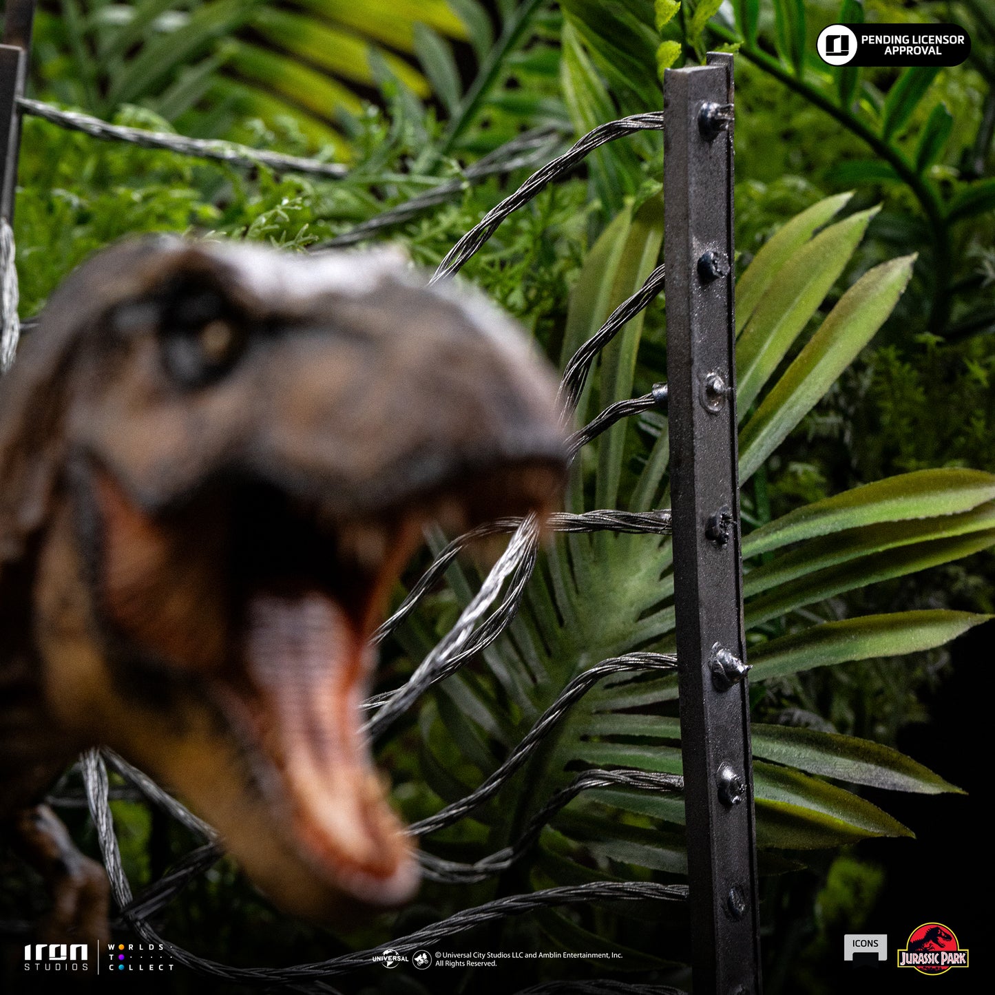 T-Rex Breakout Set A Jurassic Park Non-Scale Statue Pre-order