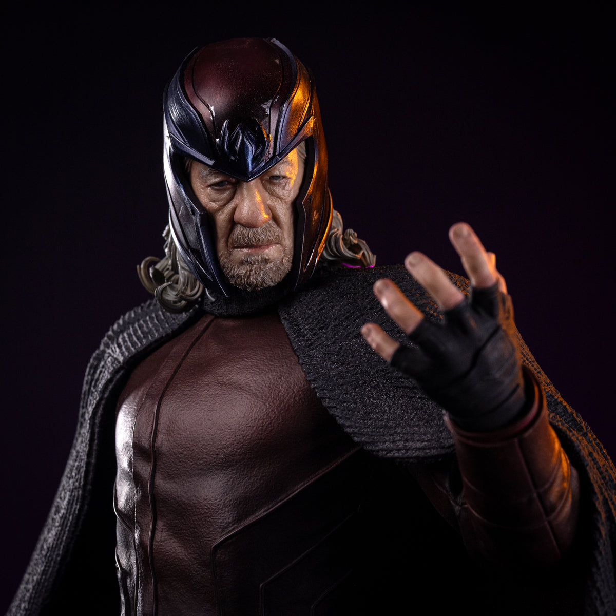 Magneto Avengers Doomsday 1/4 Scale Statue Pre-order