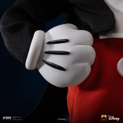Walt Disney & Mickey Mouse Disney Classics 1/4 Scale Statue Pre-order