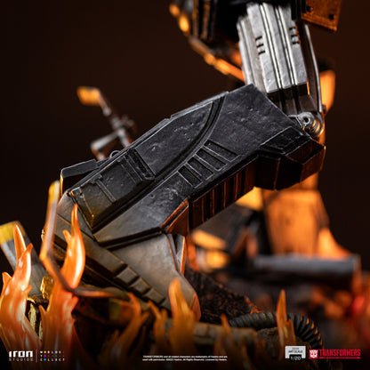 Megatron Transformers 1/20 Scale Statue Pre-order