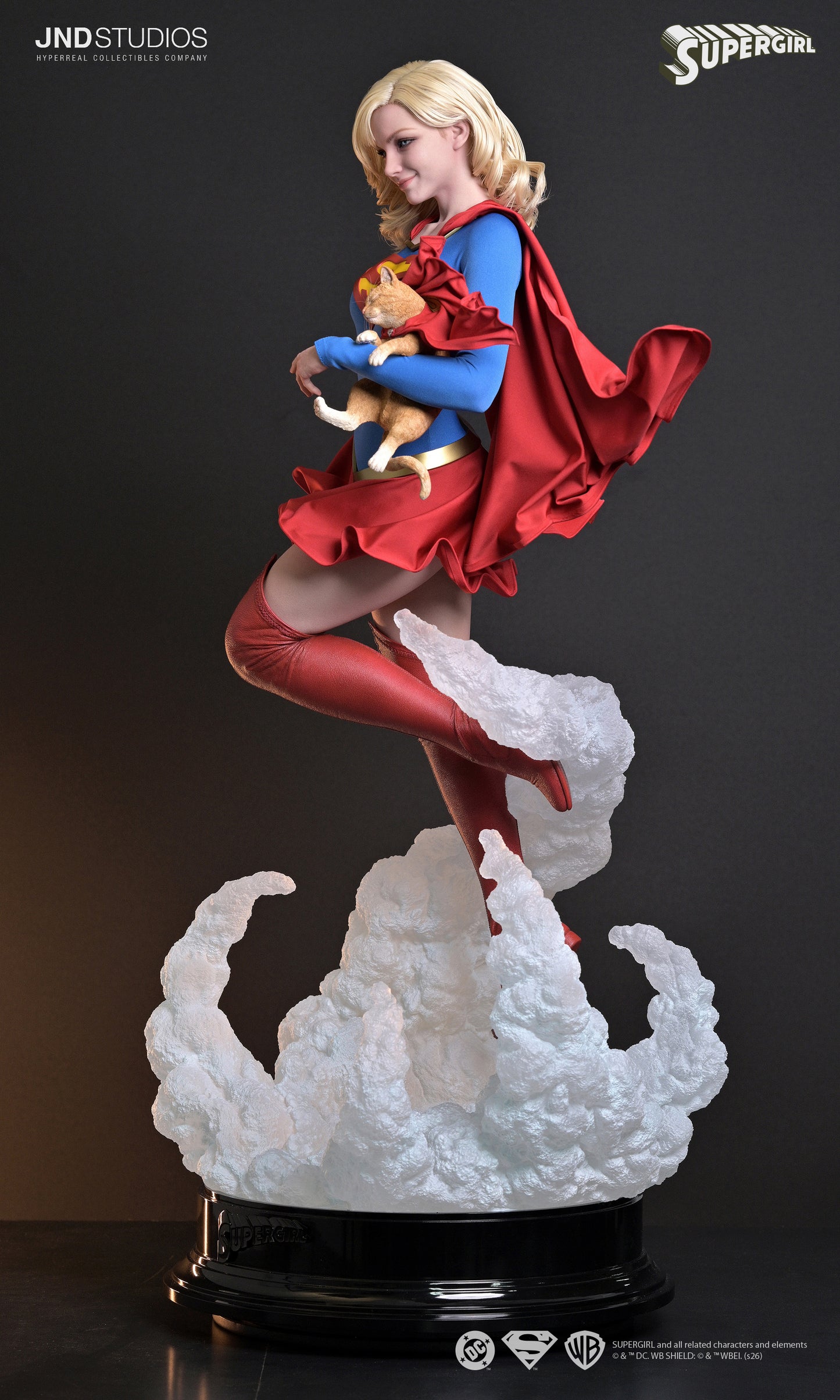 Supergirl DC Comics 1/3 Scale Statue Pre-order