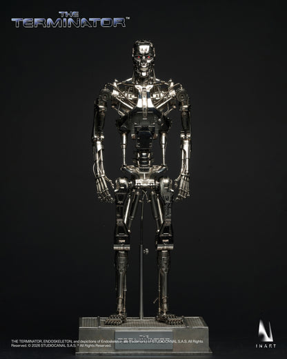 T-800 Endoskeleton The Terminator 1/6 Scale Action Figure Pre-order