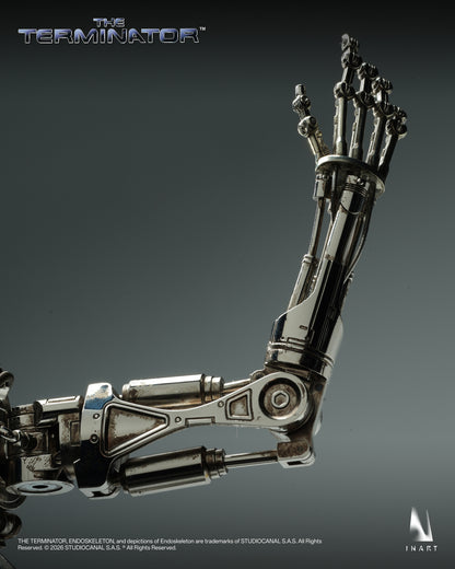 T-800 Endoskeleton The Terminator 1/6 Scale Action Figure Pre-order