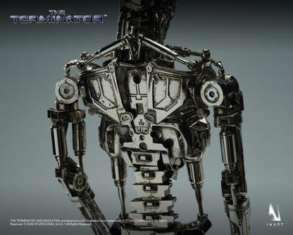 T-800 Endoskeleton The Terminator 1/6 Scale Action Figure Pre-order