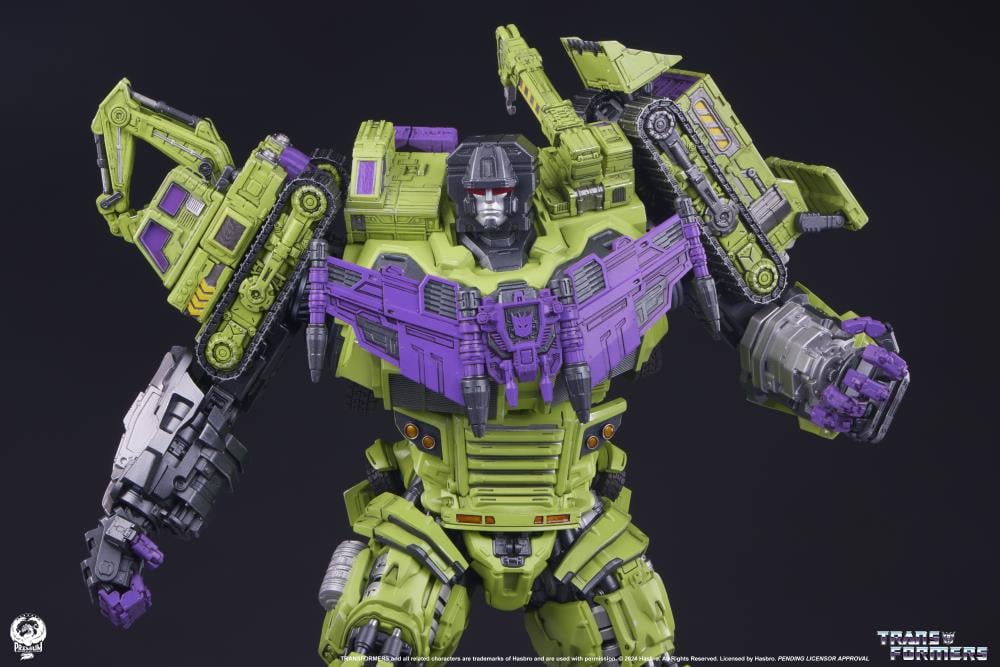 Devastator Transformers G1 Museum Scale Statue Pre-order