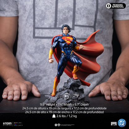 Superman Absolute DC Comics 1/10 Scale Statue Pre-order