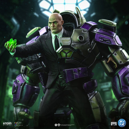 Lex Luthor and Armor Suit Unleashed 1/10 Scale Statue Pre-order