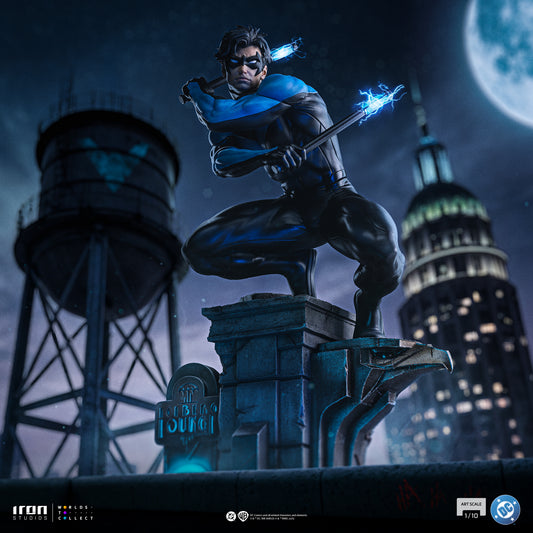Nightwing DC Comics 1/10 Scale Statue Pre-order