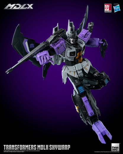 Skywarp Transformers DLX Action Figure Pre-order