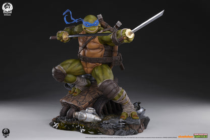 Leonardo Deluxe TMNT 1/3 Scale Statue Pre-order