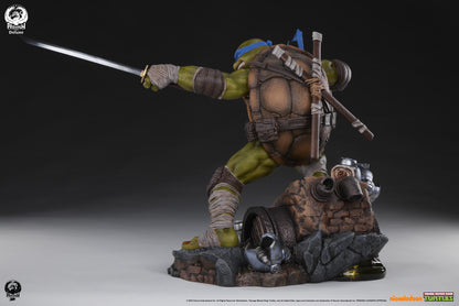 Leonardo Deluxe TMNT 1/3 Scale Statue Pre-order