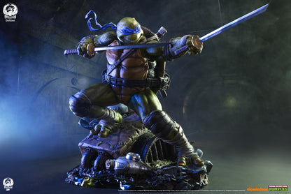 Leonardo Deluxe TMNT 1/3 Scale Statue Pre-order