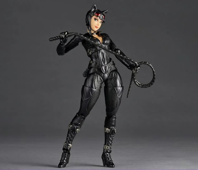 Catwoman Batman Arkham Knight Revoltech Amazing Yamaguchi Action Figure Pre-order