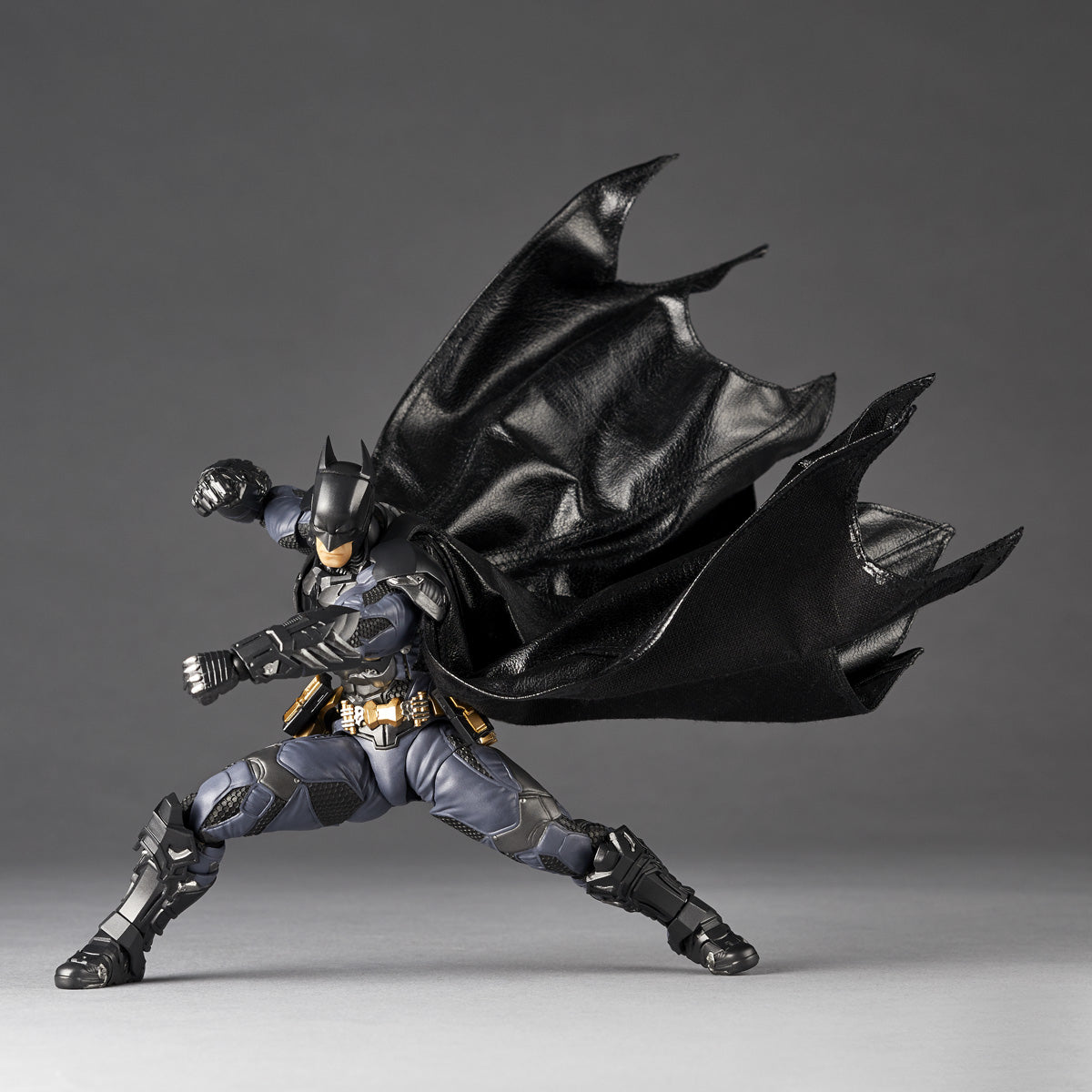 Batman Arkham Knight Revoltech Amazing Yamaguchi Action Figure Pre-order