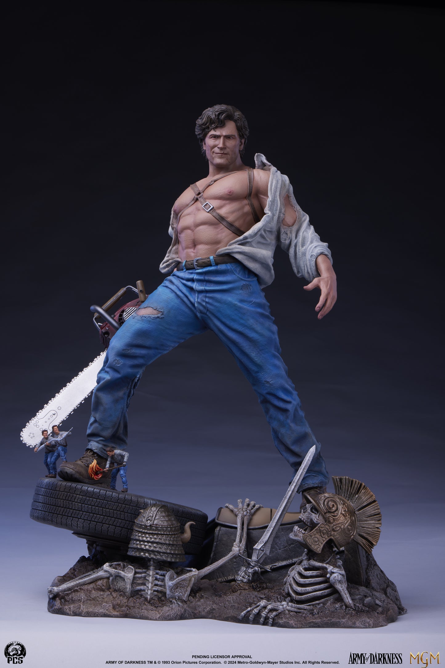 Ash Army of Darkness 1/4 Scale Statue Pre-order