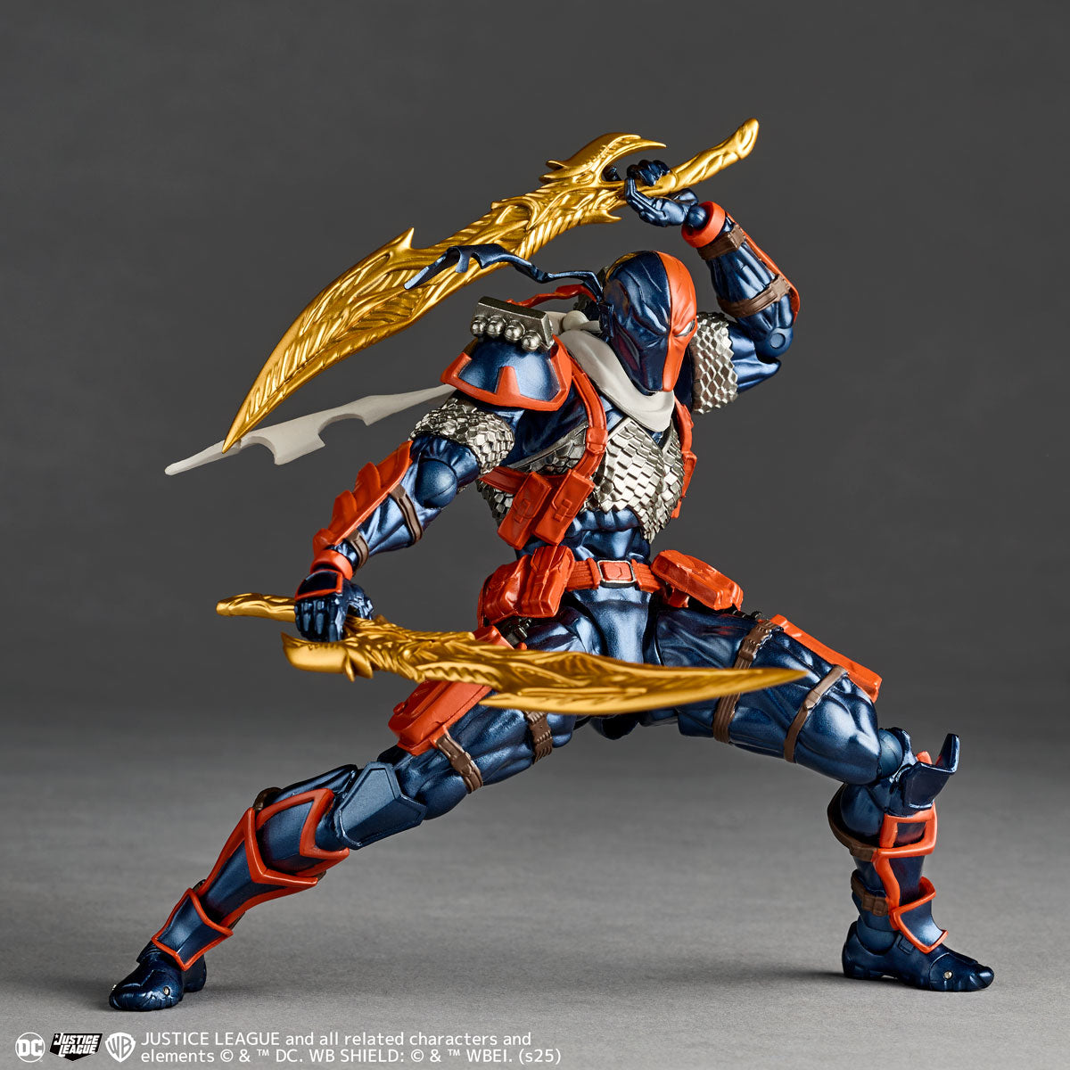 Deathstroke DC Comics Revoltech Amazing Yamaguchi Action Figure Pre-order