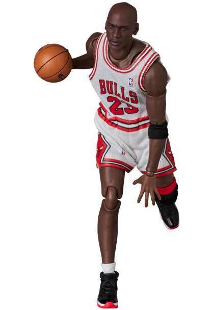 Michael Jordan Chicago Bulls Home MAFEX Action Figure Pre-order