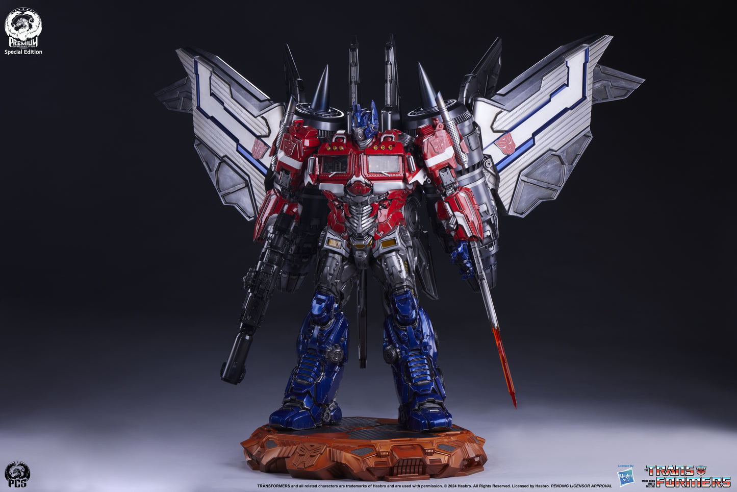 Optimus Prime Jet Convoy Transformers Museum Scale Statue Pre-order