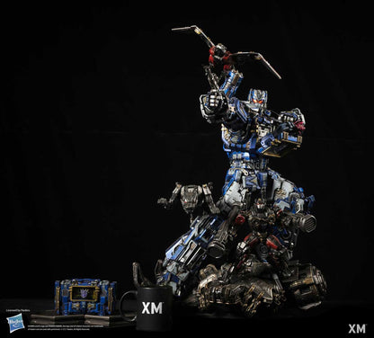 Soundwave Transformers XM Studios 1/10 Scale Statue