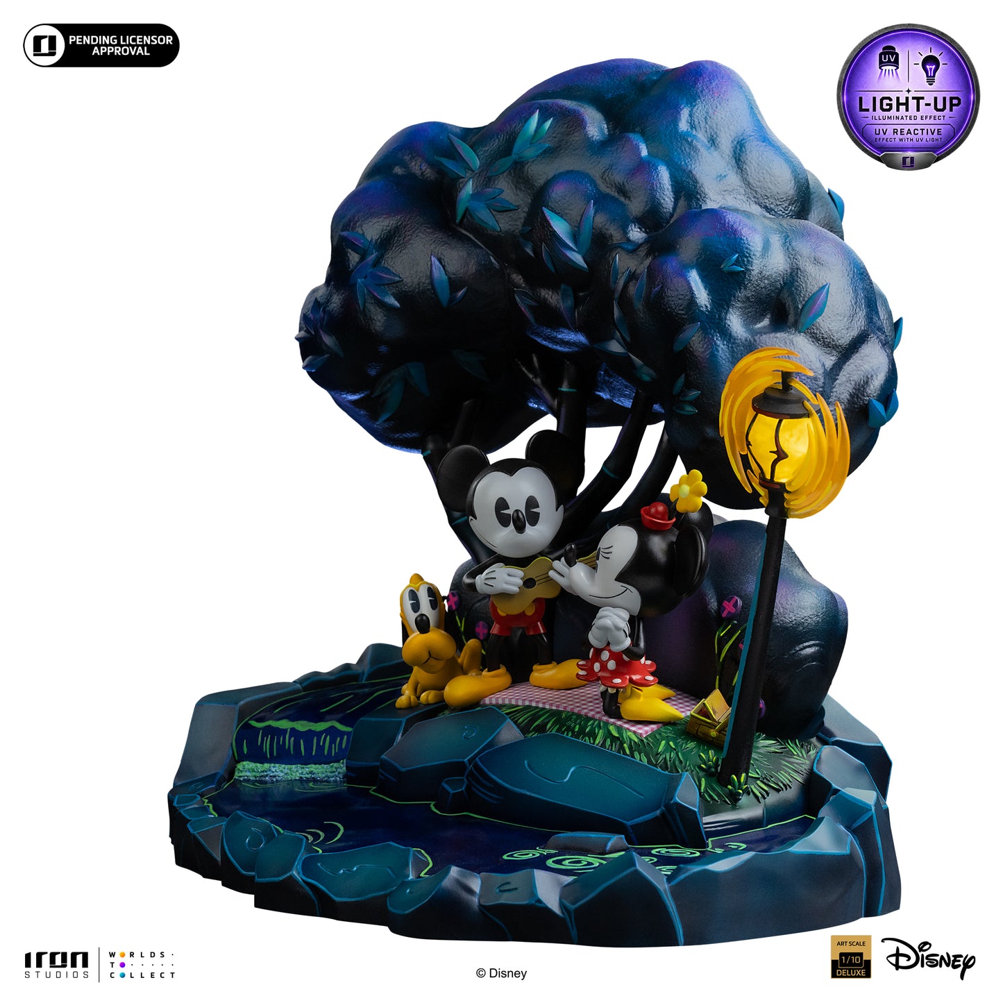 Mickey, Minnie and Pluto's Day at the Park Disney Classics 1/10 Scale Statue Pre-order