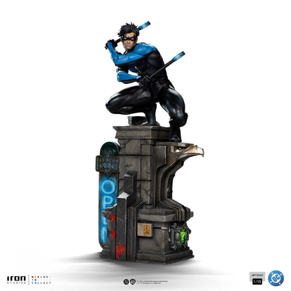 Nightwing DC Comics 1/10 Scale Statue Pre-order