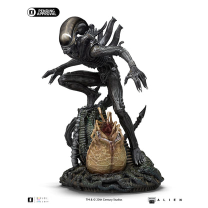 Big Chap Alien 1/10 Scale Statue Pre-order