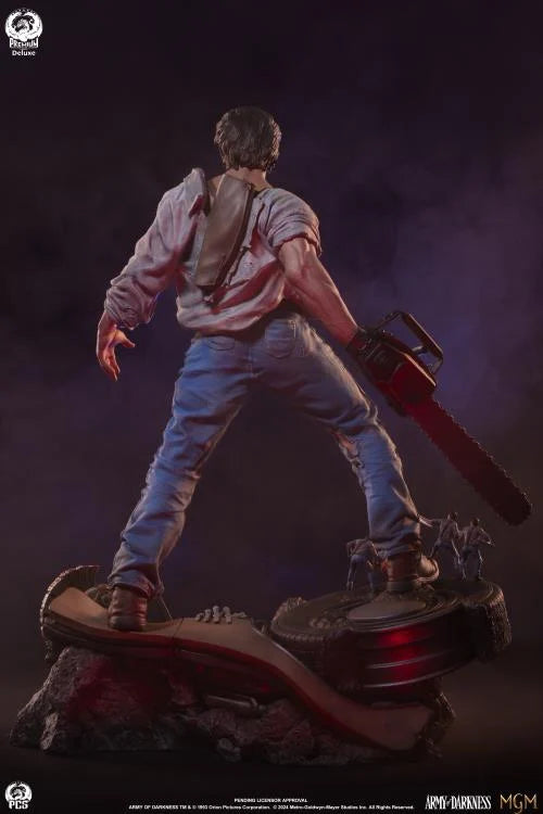 Ash Deluxe Edition Army of Darkness 1/4 Scale Statue Pre-order