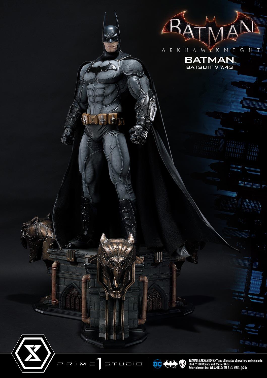 Batman Arkham Knight Batsuit v7.43 Exclusive 1/3 Scale Statue