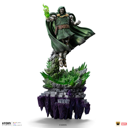 Doctor Doom Deluxe 1/10 Scale Statue Pre-order